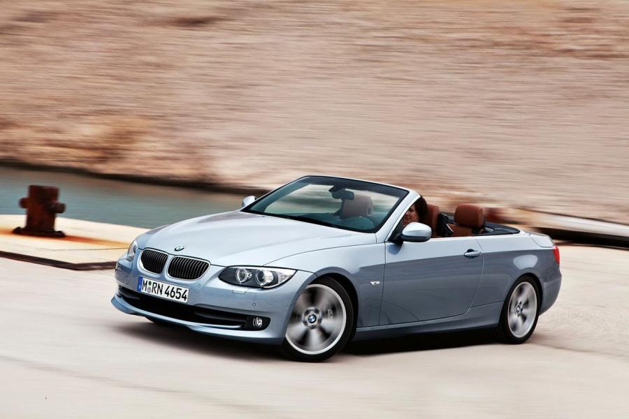  BMW 335i 2011 года  (фото 22 из 37)